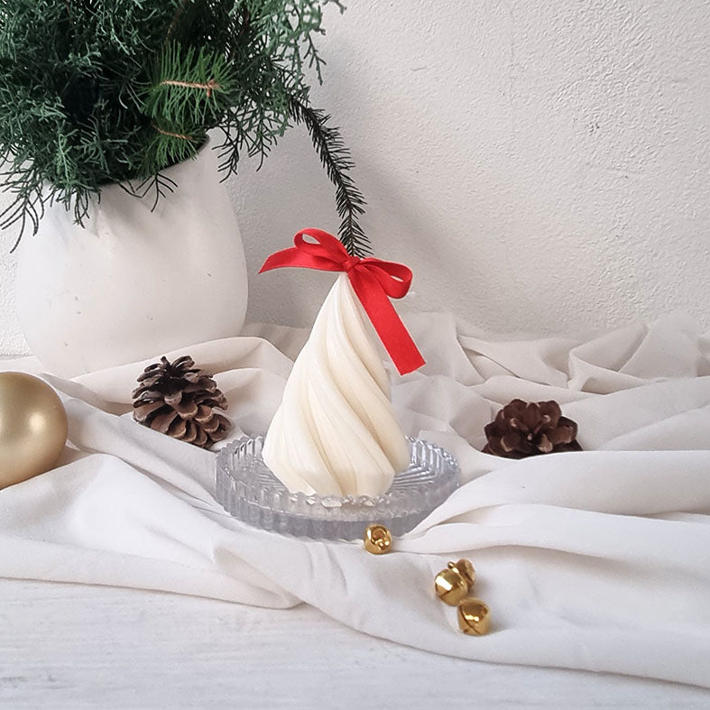 Candela Artigianale in Cera di Soia – Albero di Natale Moderno