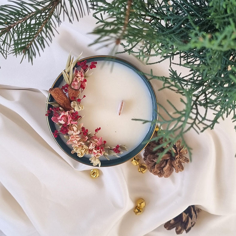 Profumi del Natale - Candela Artigianale in Ceramica con bordino oro