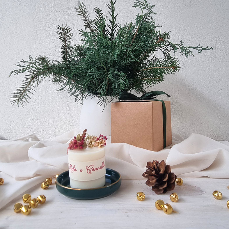 Profumi del Natale - Candela in Cera di Soia con Fiori Essiccati - Piattino ceramica